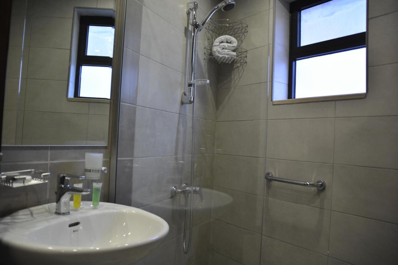 سما عمان للشقق الفندقية Sama Amman Hotel Apartments Екстер'єр фото